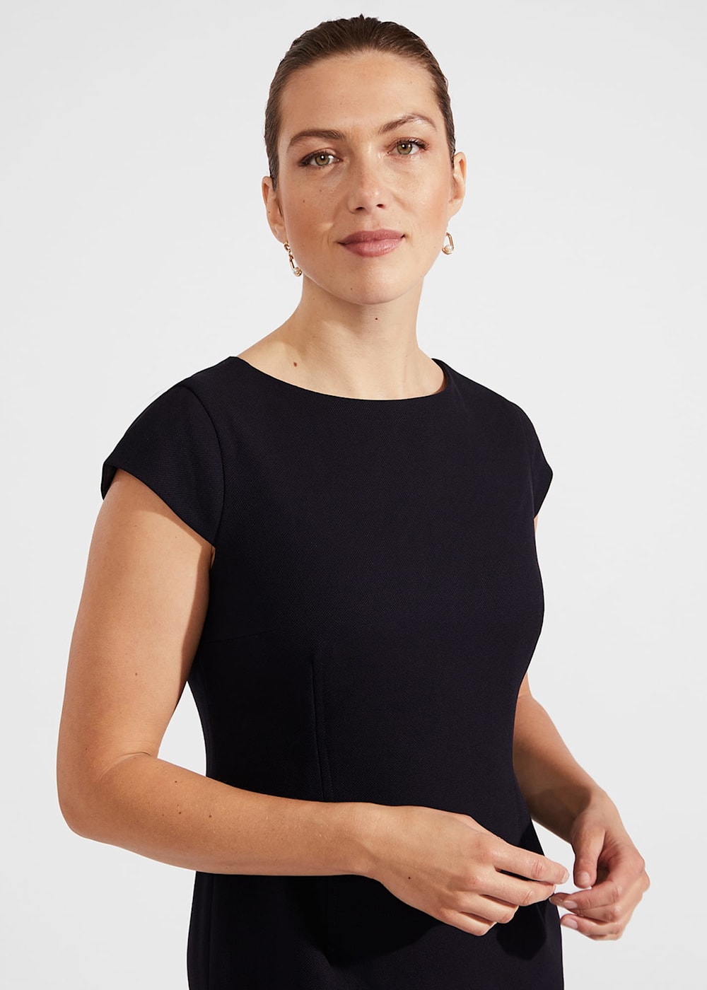 Mia Crew Neck Shift Dress Mia Crew Neck Shift Dress