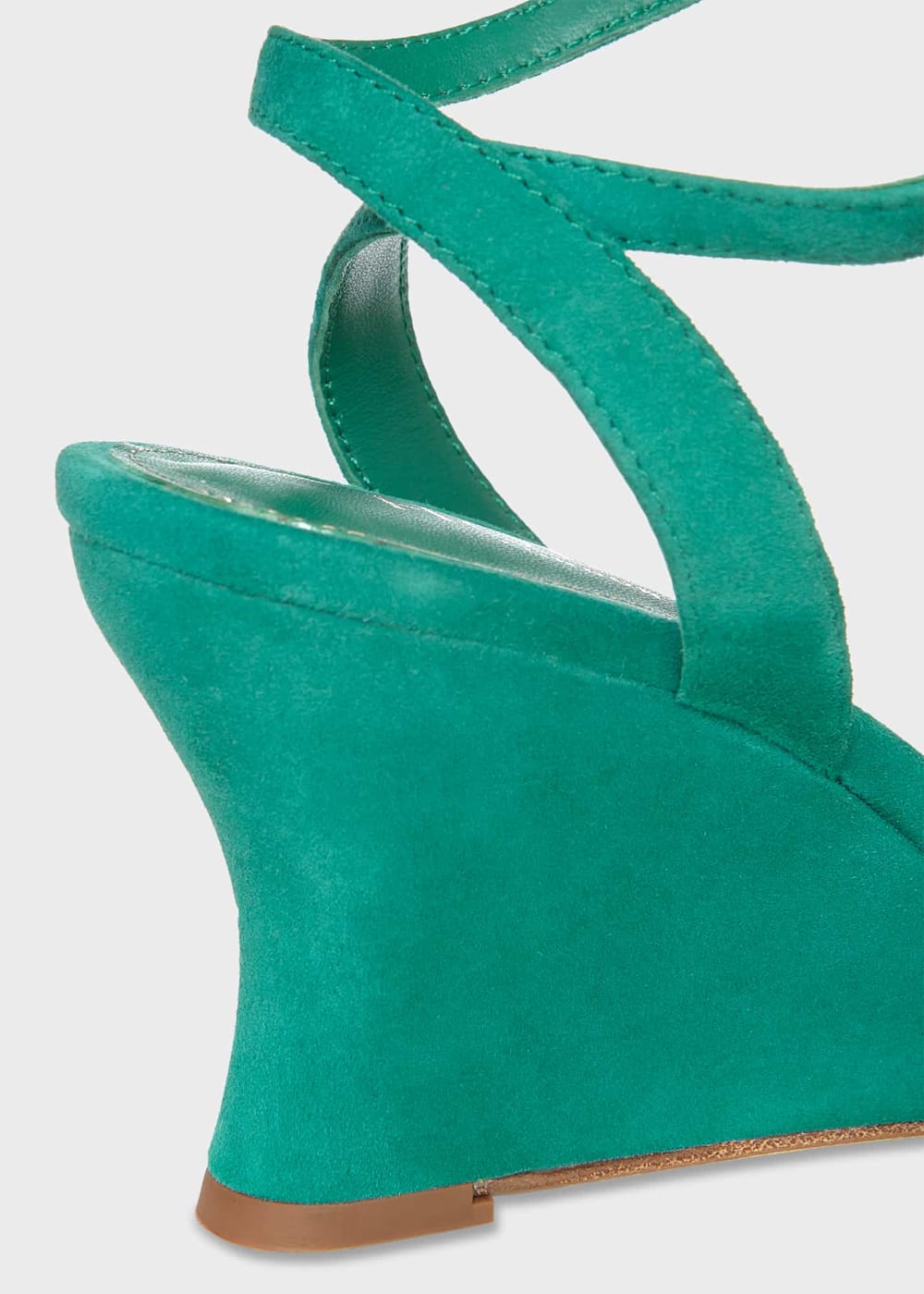 Cordelia Wedge Hobbs UK