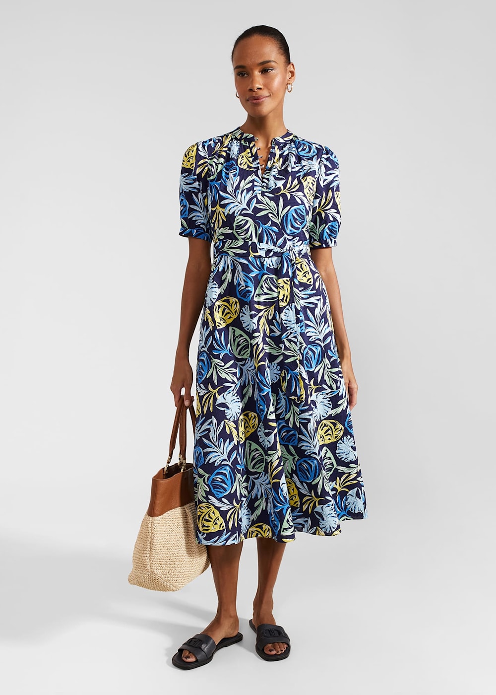 ふるさと納税 0124-5303-9083L00-MERLE-DRESS- ワンピース