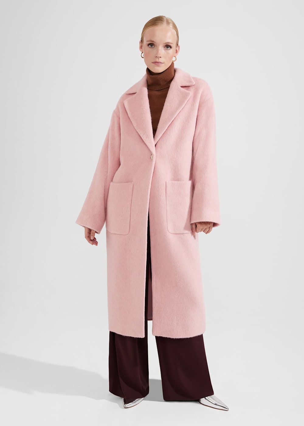 Isla Coat Hobbs UK