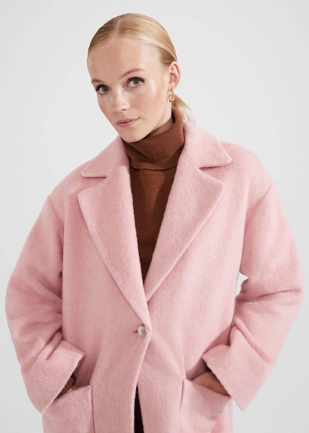 Isla Coat Hobbs US