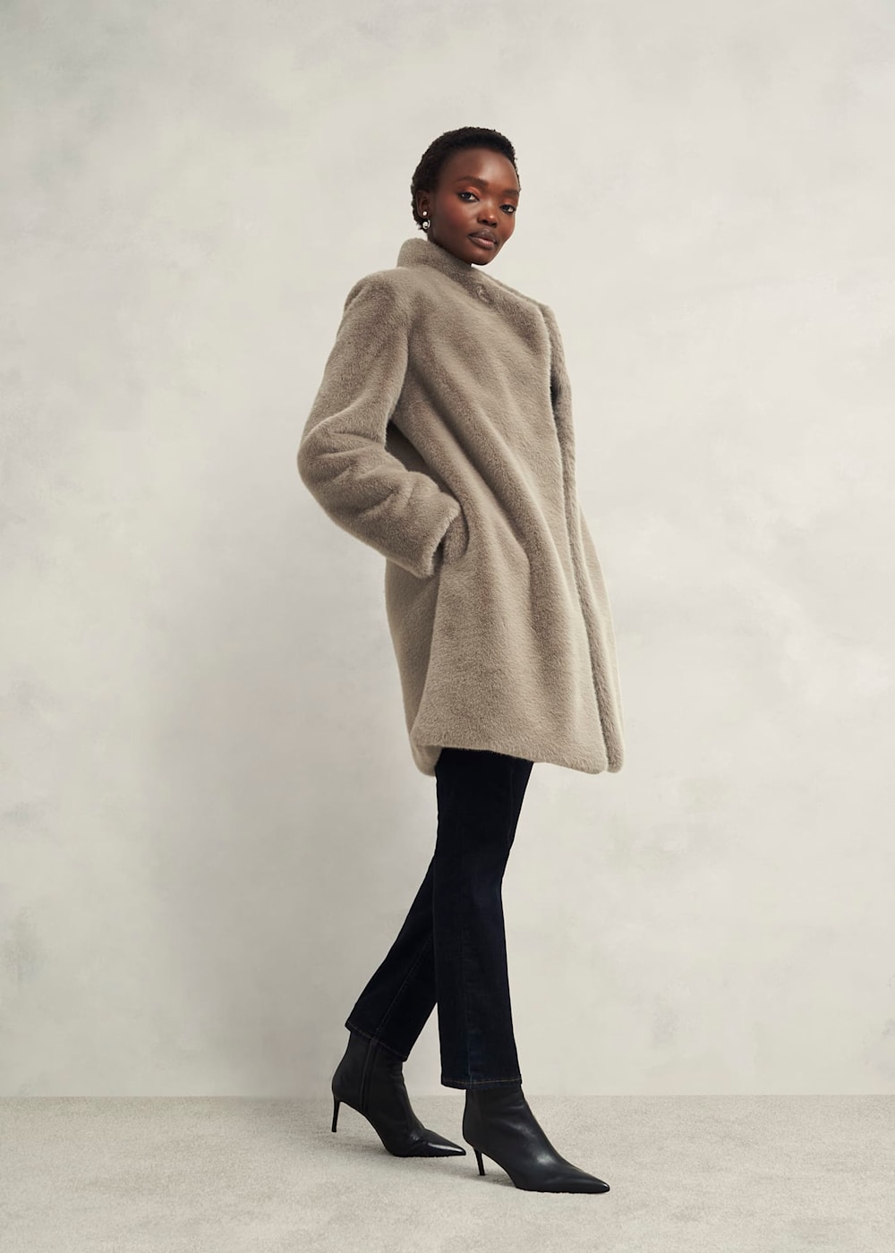 Petite Tarini Faux Fur Coat
