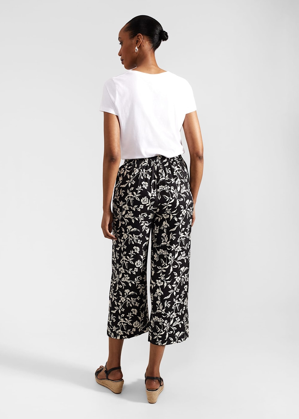 Eve Crop Pants | Hobbs US | Eve Crop Pants | Hobbs US |