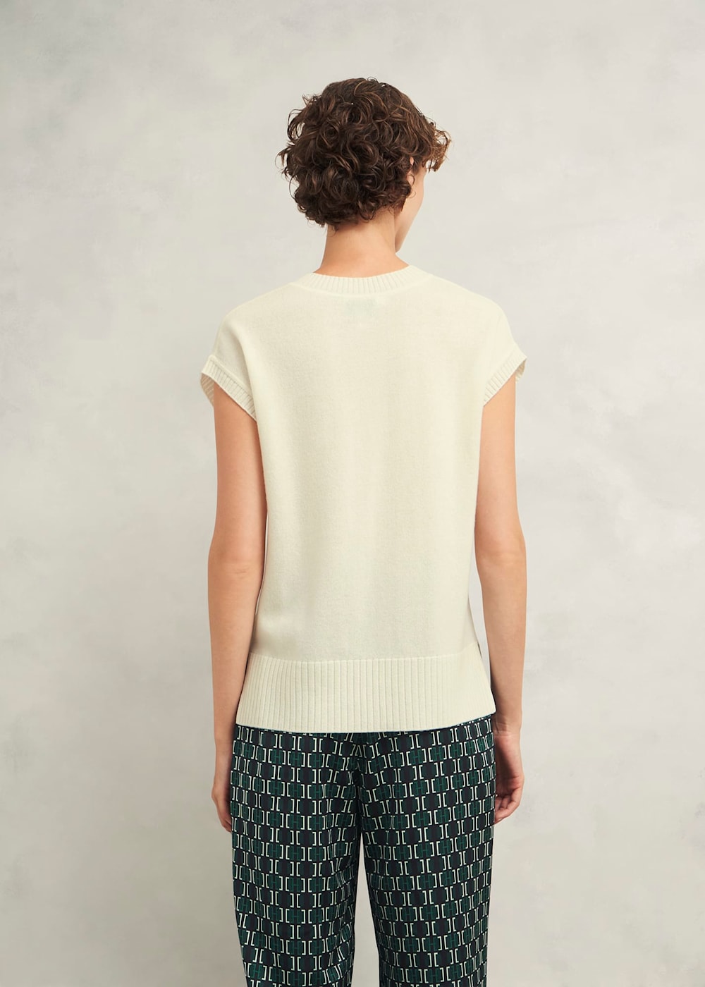 Brooksfirth Wool Cashmere Knitted Vest | Hobbs UK |