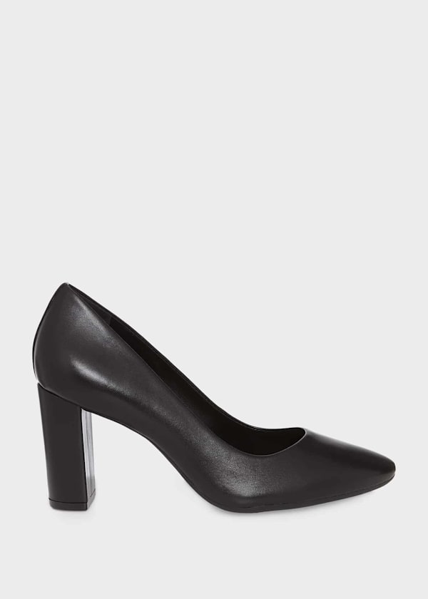 Sheri Pumps