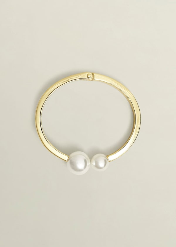 Lilia Cuff