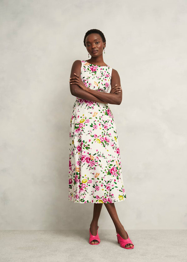 Carly Linen Dress