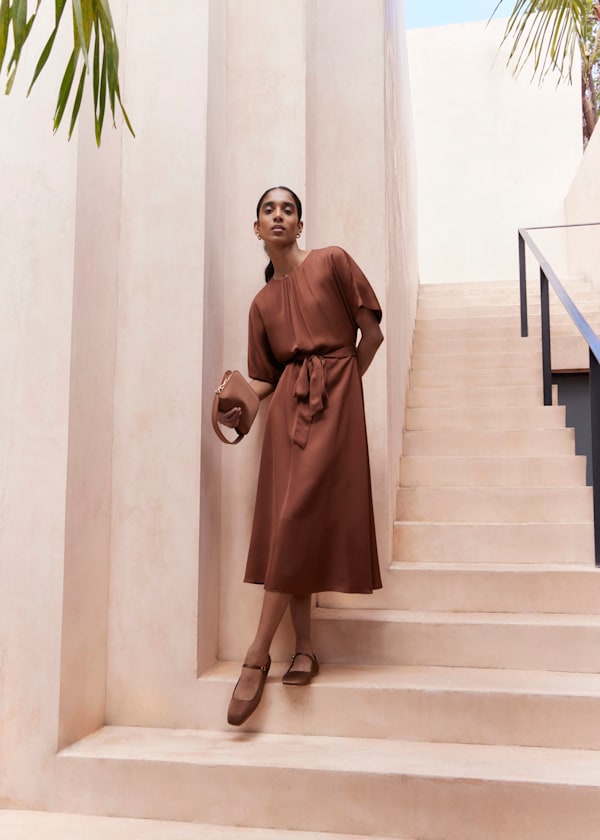 Darracott Tie Waist Midi Dress