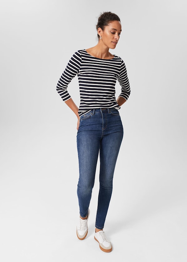 Gia Sculpting Skinny Jeans