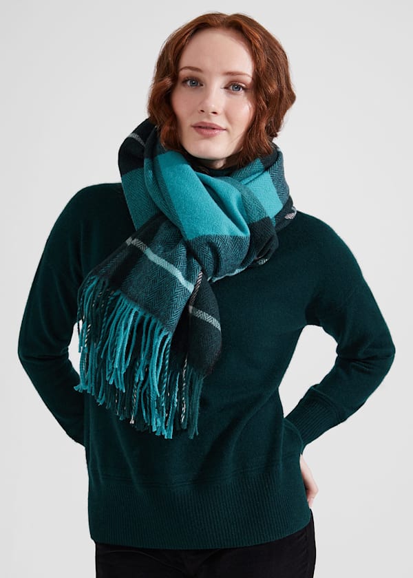 Luxury Scarves & Winter Shawls as Christmas Gift