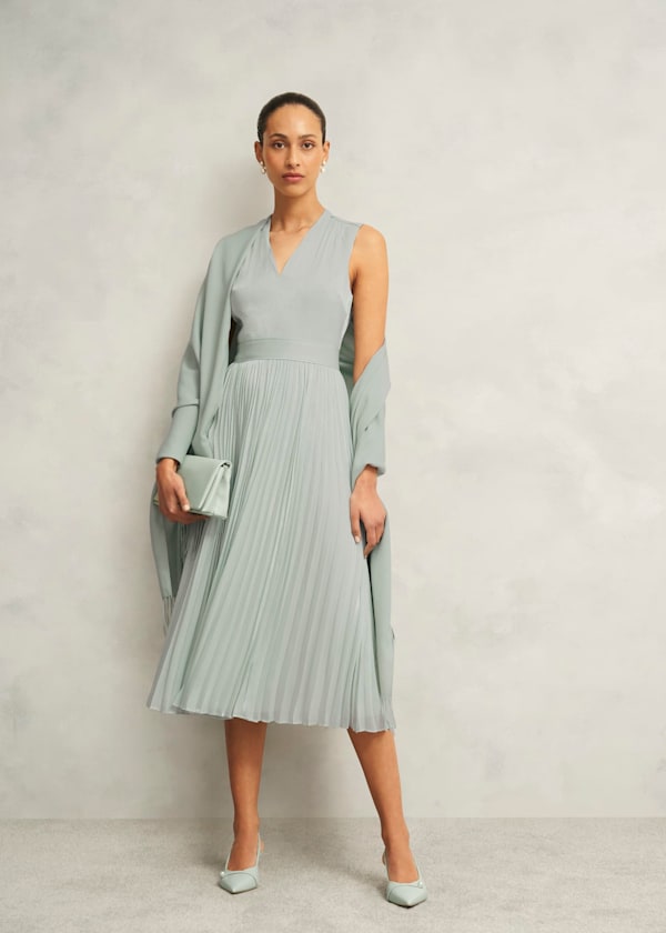 Alexandra Dress Outfit