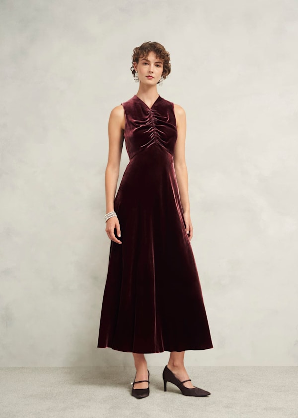 Isleworth Velvet Dress