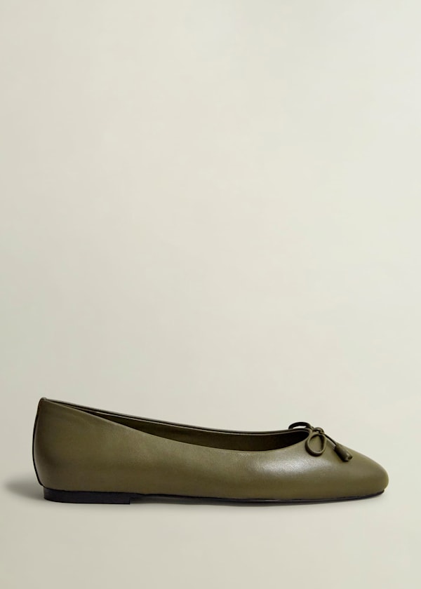 Priya Ballet Flats