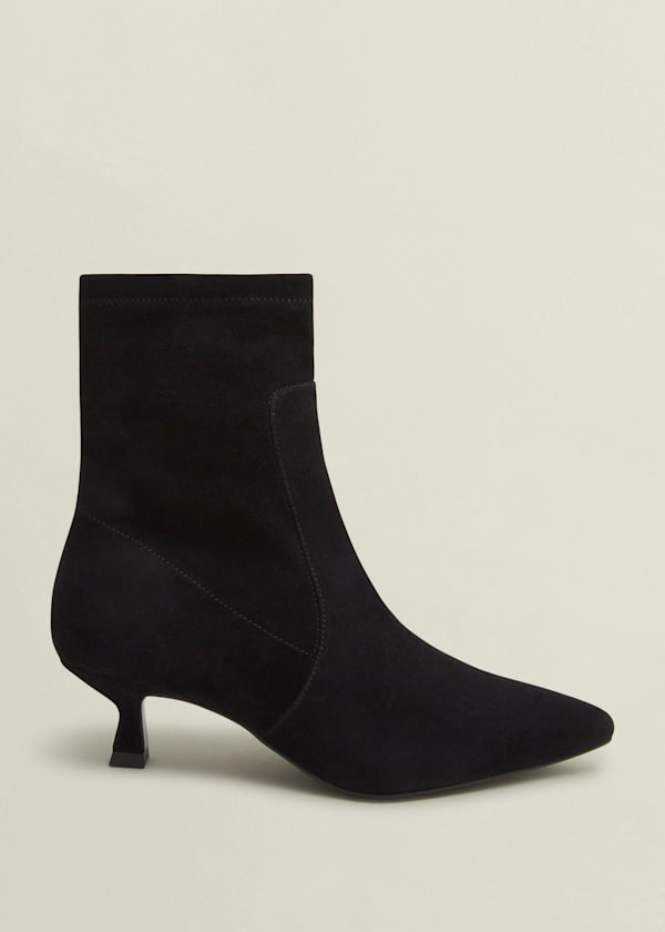 Morgan Stretch Boots